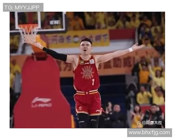 深圳篮球队状态火热稳居最新TOP10榜首其他球队紧随其后 深圳篮球队状态火热稳居最新TOP10榜首其他球队紧随其后