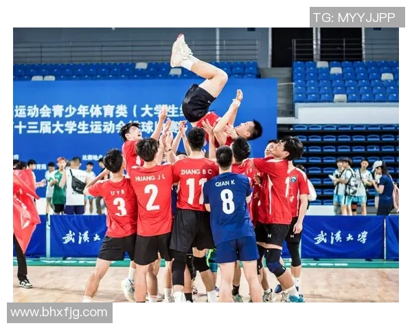 武汉排球队比赛经验的革新与热议引发的思考与启示 武汉排球队比赛经验的革新与热议引发的思考与启示