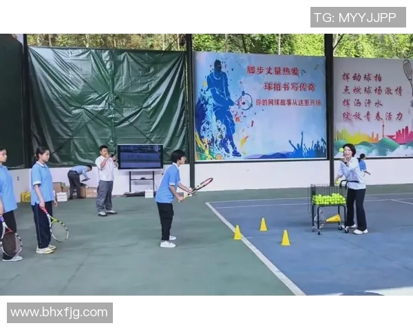 西安网球队的力量与梦想：聚焦青春与拼搏的网球之路