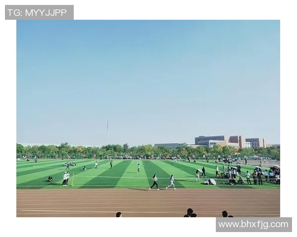 刘娜专访：从绿茵场到人生舞台的足球旅程回顾与展望