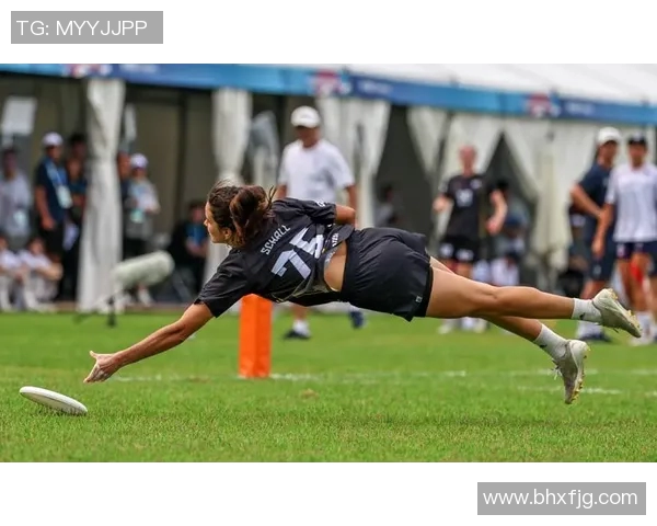 成都飞盘队的转型之路与飞盘运动的崛起探讨