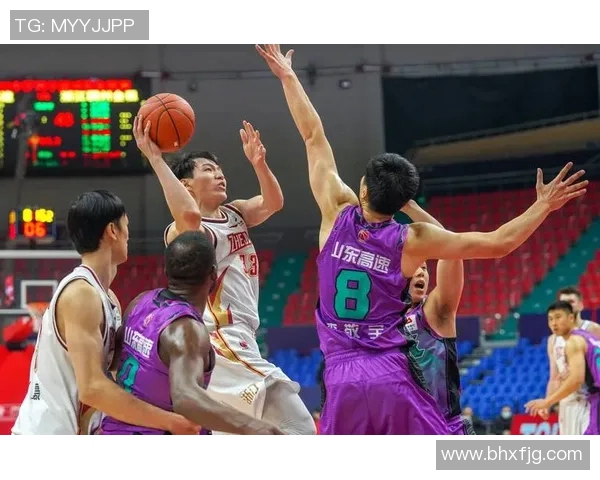 吴前的篮球之路:从青涩少年到CBA明星的成长历程与奋斗故事 吴前的篮球之路:从青涩少年到CBA明星的成长历程与奋斗故事