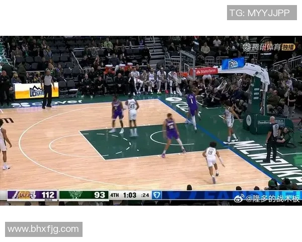 雄鹿与湖人激战正酣比分胶着精彩瞬间回顾与分析