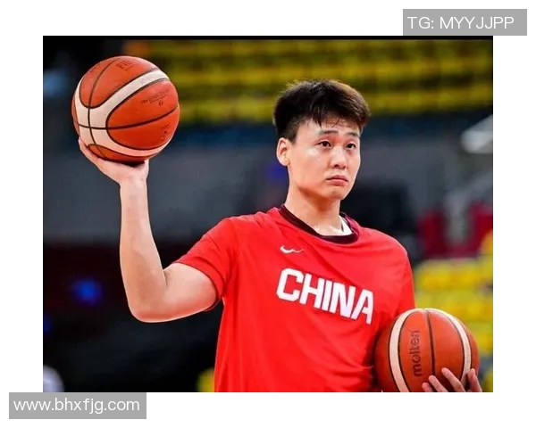 赵睿领衔新一代篮球明星崛起之路探索与挑战 赵睿领衔新一代篮球明星崛起之路探索与挑战